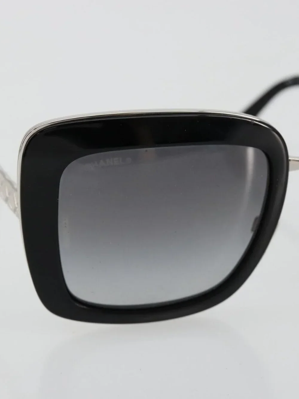 CHANEL Sunglasses plastic Black CC Auth BA13441M